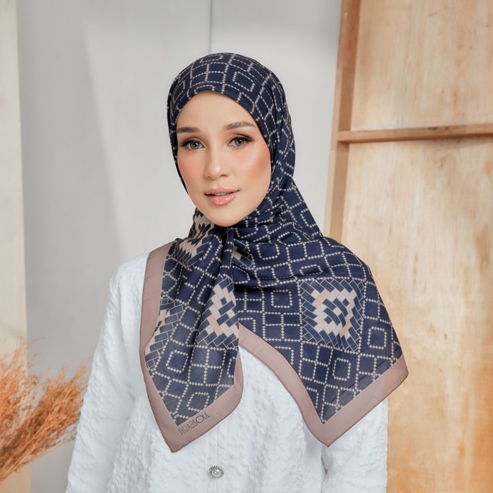 Anyam Navy