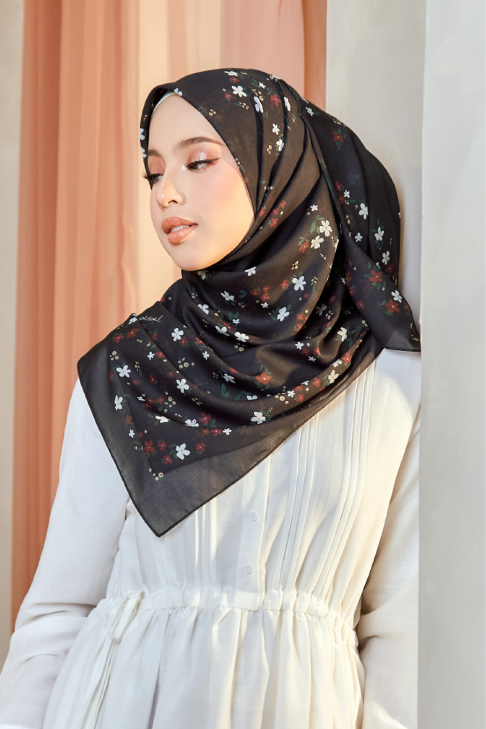 Whisper Black